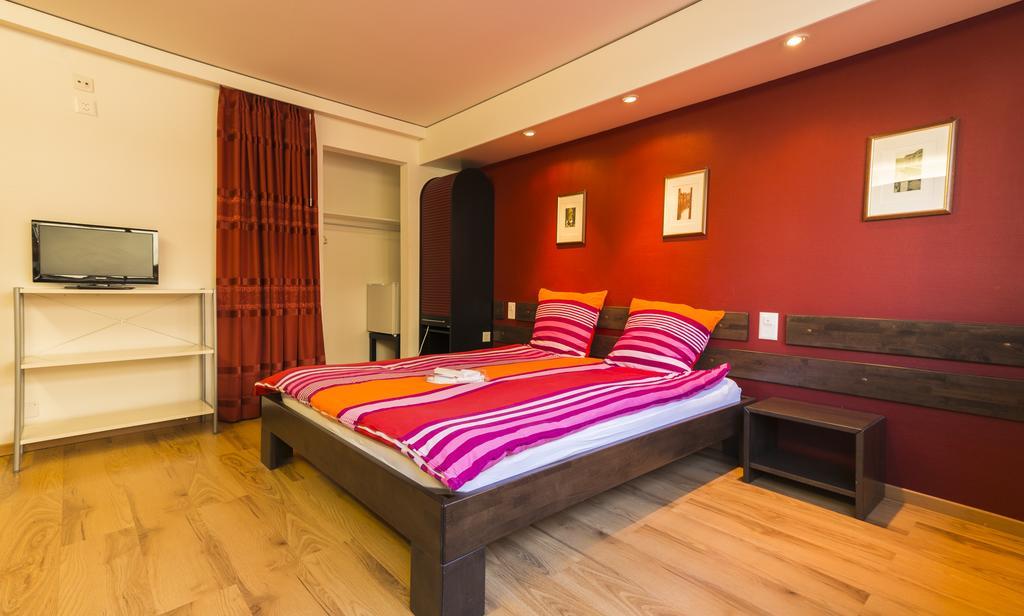 Hotel Metropol à Bienne Extérieur photo